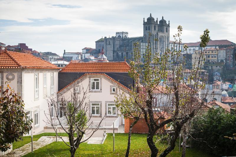 Hotel apartamentowy Oca Flores Boutique 4*